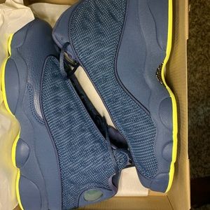 Air Jordan Retro 13 Squadron Blue